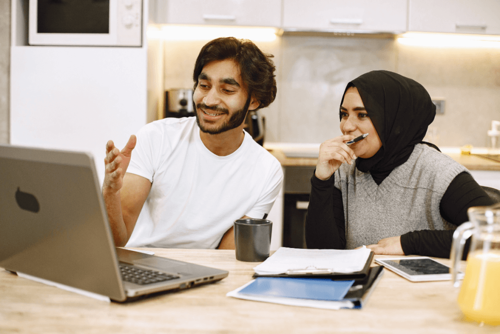 couple on laptop